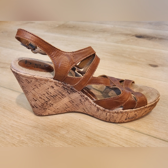 B.O.C. Born Leatger Cork Wedge Sandals 9 - Picture 5 of 12